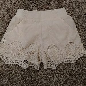 Cream lace shorts